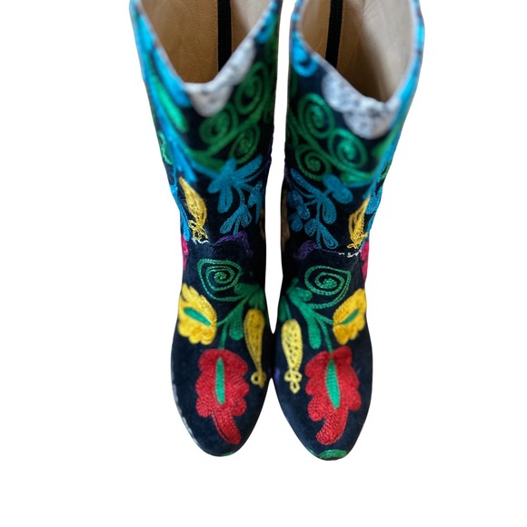 Suzani Embroidered Floral Velvet Block Heel Ankle Boots Women Size 39/US 9 - Picture 6 of 14